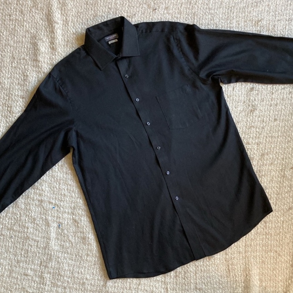 🎩 Van Heusen Flex Size 15.5 (32/33) Wrinkle Free Black Dress Shirt